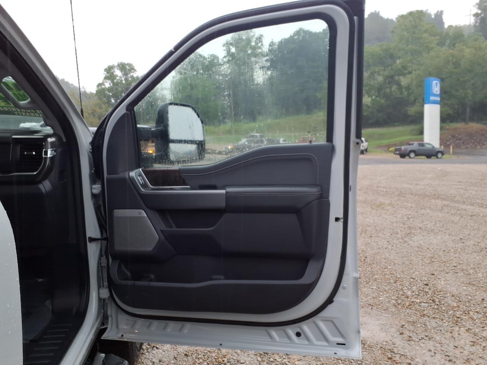 Used 2026 Avalanche Gray Ford LARIAT image 20