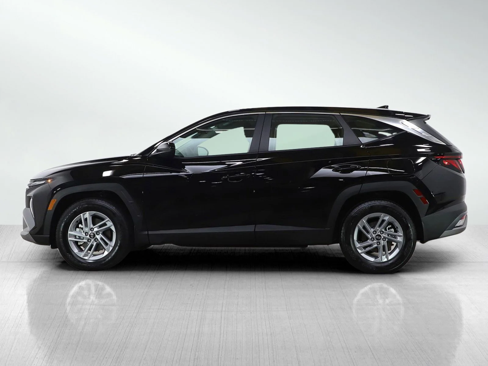 Certified 2026 Hyundai Tucson SE with VIN 5NMJA3DE9TH597999 for sale in Minneapolis, Minnesota