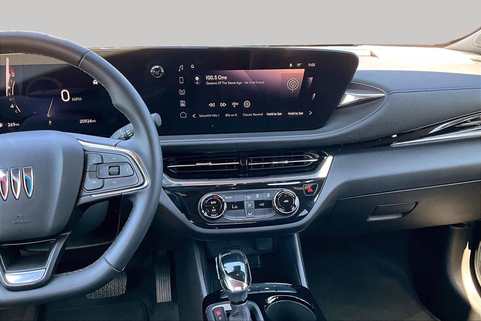 Pre-Owned 2025 Buick Envista Sport Touring