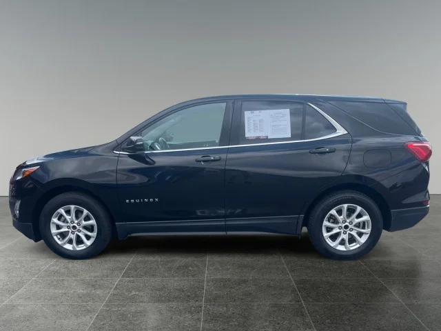 Used 2018 Chevrolet Equinox LT with VIN 2GNAXJEV7J6228846 for sale in Stratford, TX