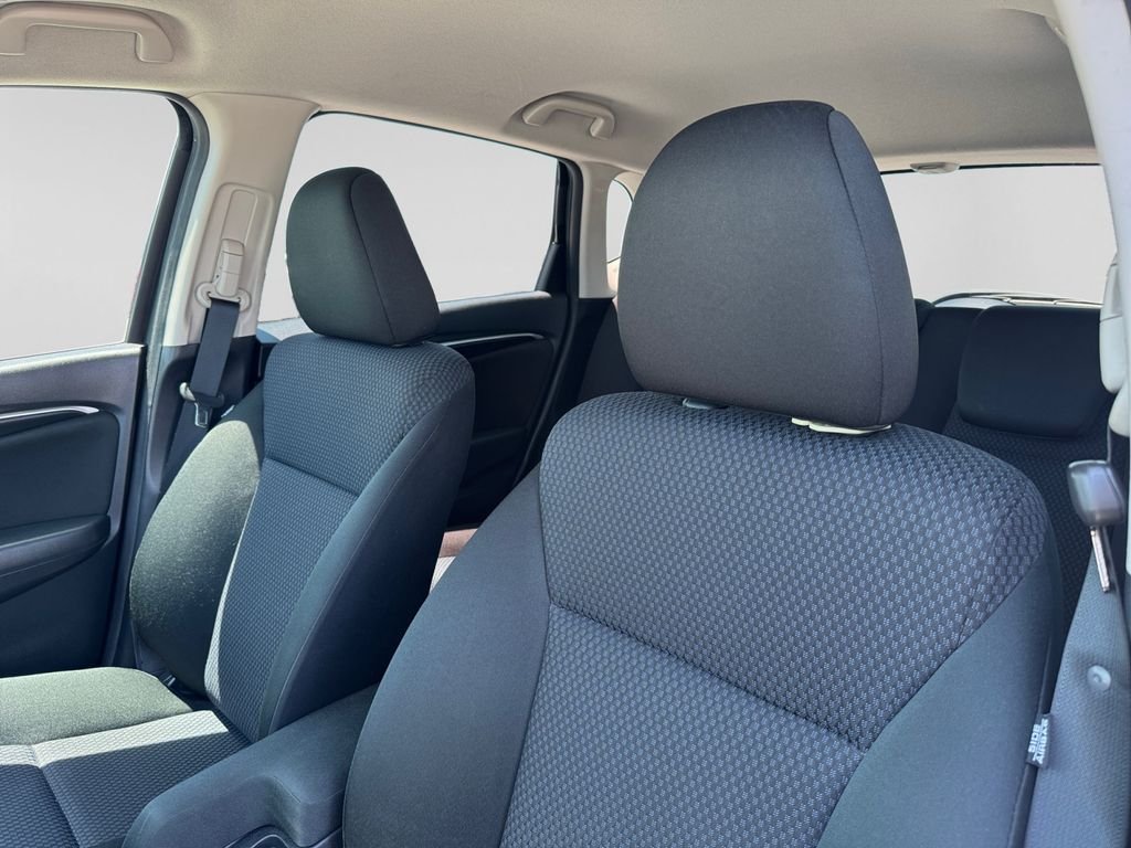 Used 2019 Modern Steel Metallic Honda LX image 17