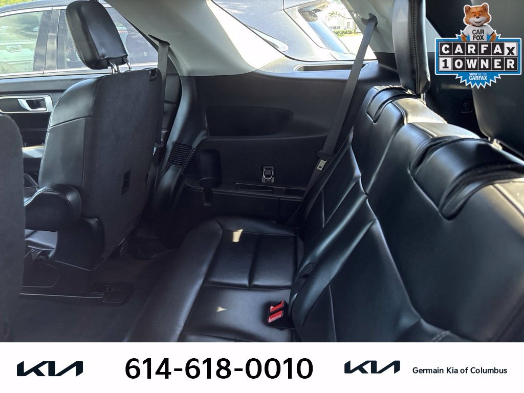 Used 2022 White Ford XLT image 10