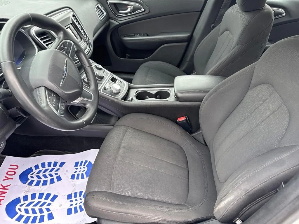 Used 2016 White Chrysler Limited image 16