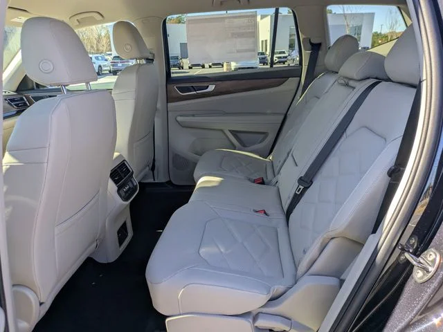 2026 Volkswagen Atlas SE - Photo 14