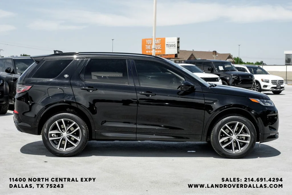 Used 2025 Black Land Rover S image 5