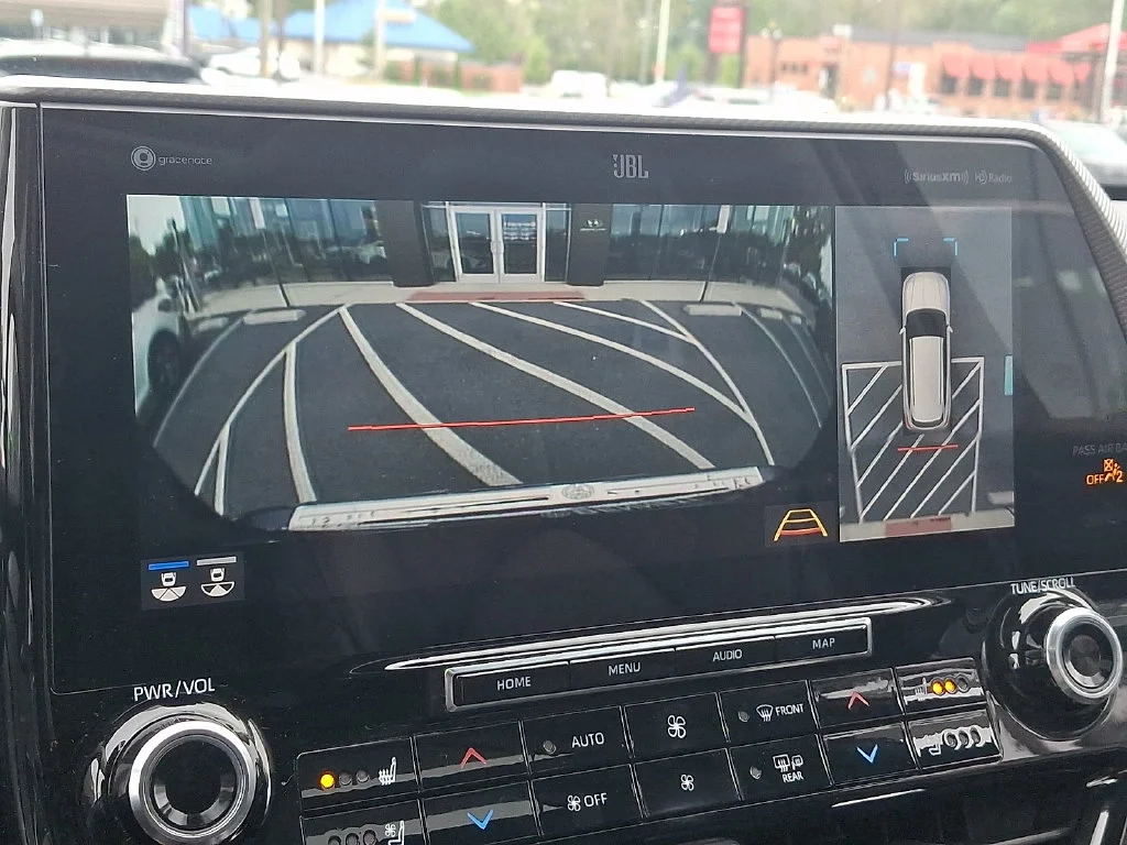 Used 2022  Toyota Platinum image 21