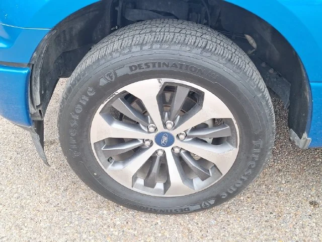 Used 2020 Blue Ford XL image 15