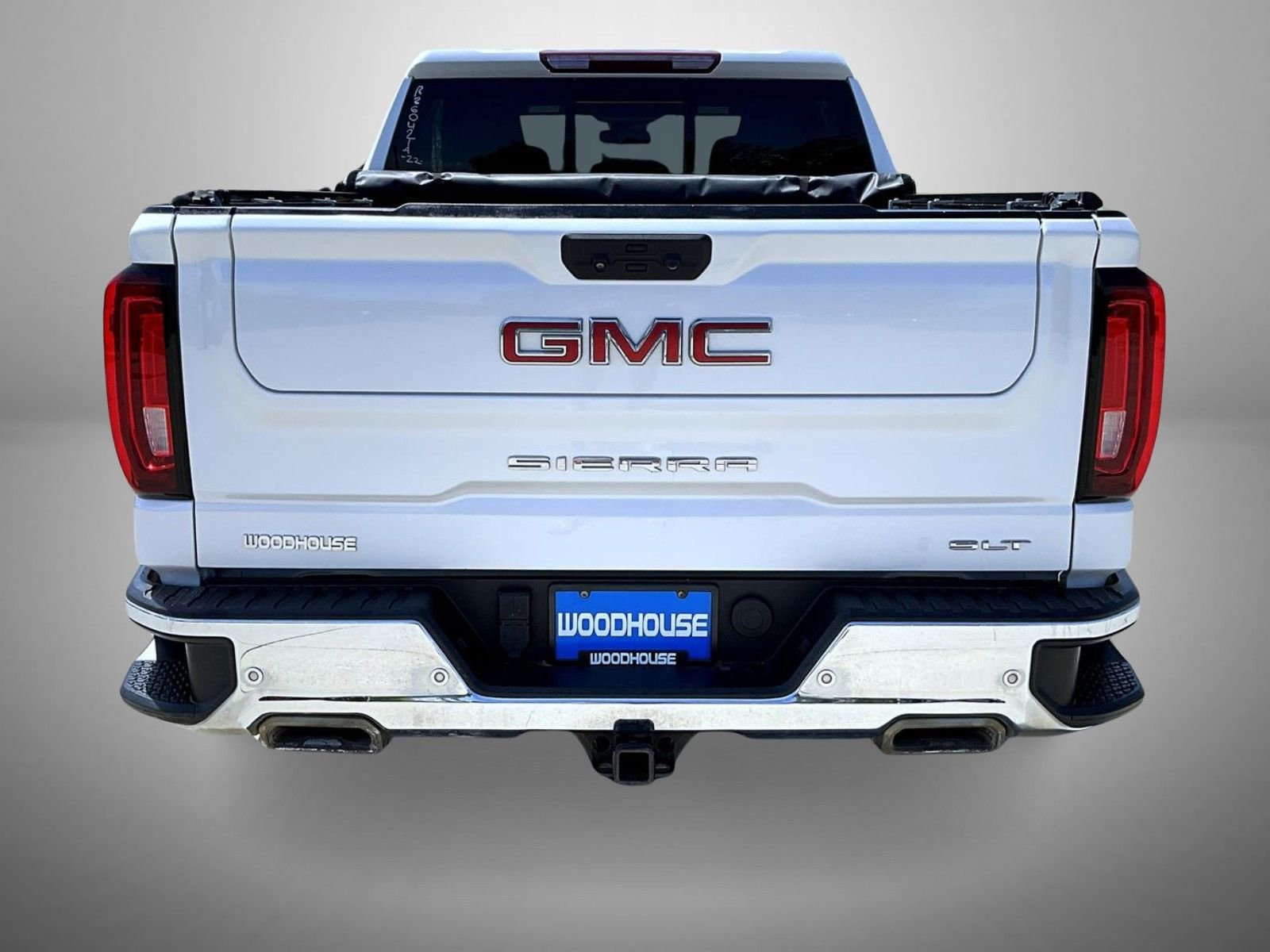 Used 2022 White GMC SLT image 6