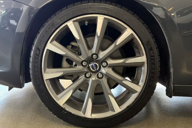 Used 2015 Gray Metallic Volvo T5 Premier image 37