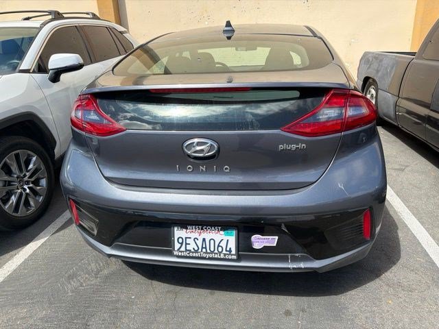 Used 2018 Summit Gray Hyundai Limited image 8