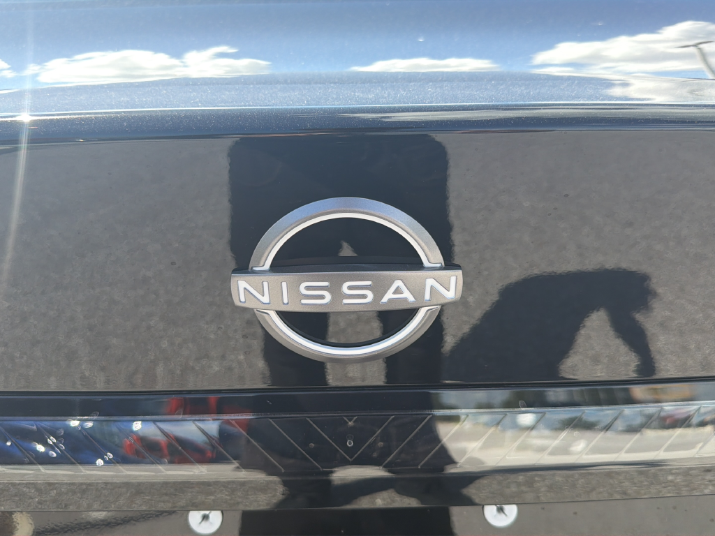 New 2027 Black Nissan SV image 16