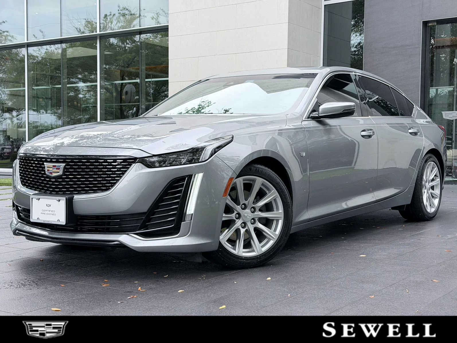 Used 2024 Argent Silver Metallic Cadillac Luxury image 1