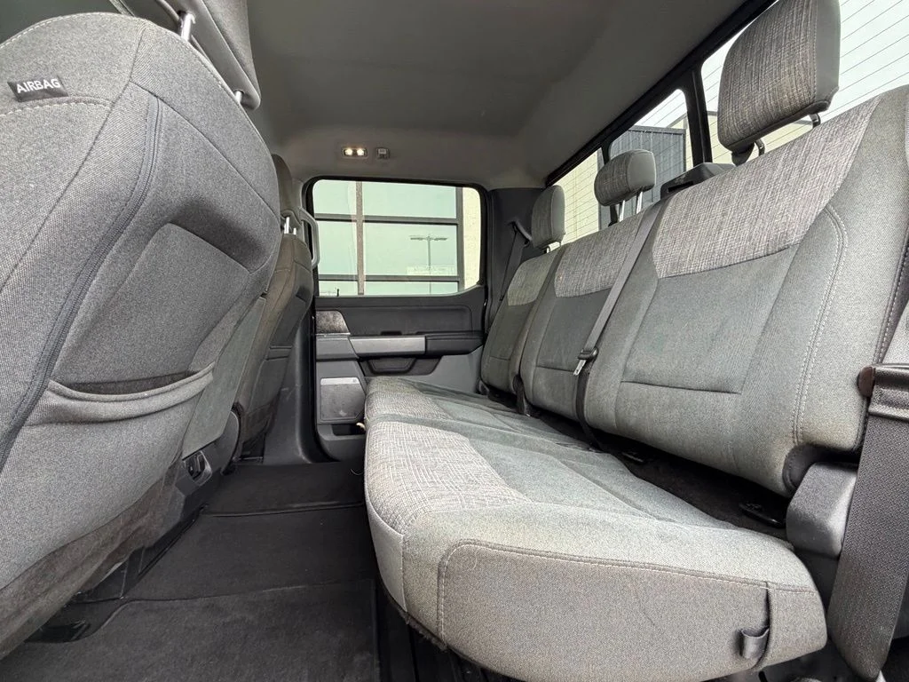 Used 2023 Black Ford XLT image 8