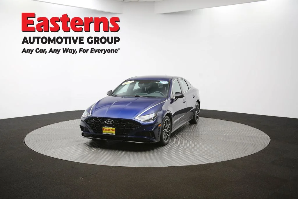 Used 2020 Blue Hyundai SEL Plus image 52