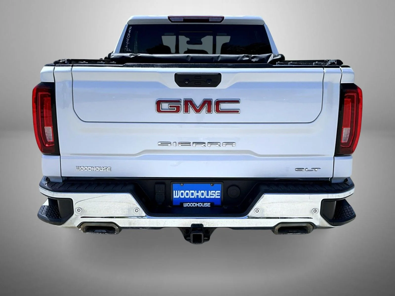 Used 2022 White GMC SLT image 6