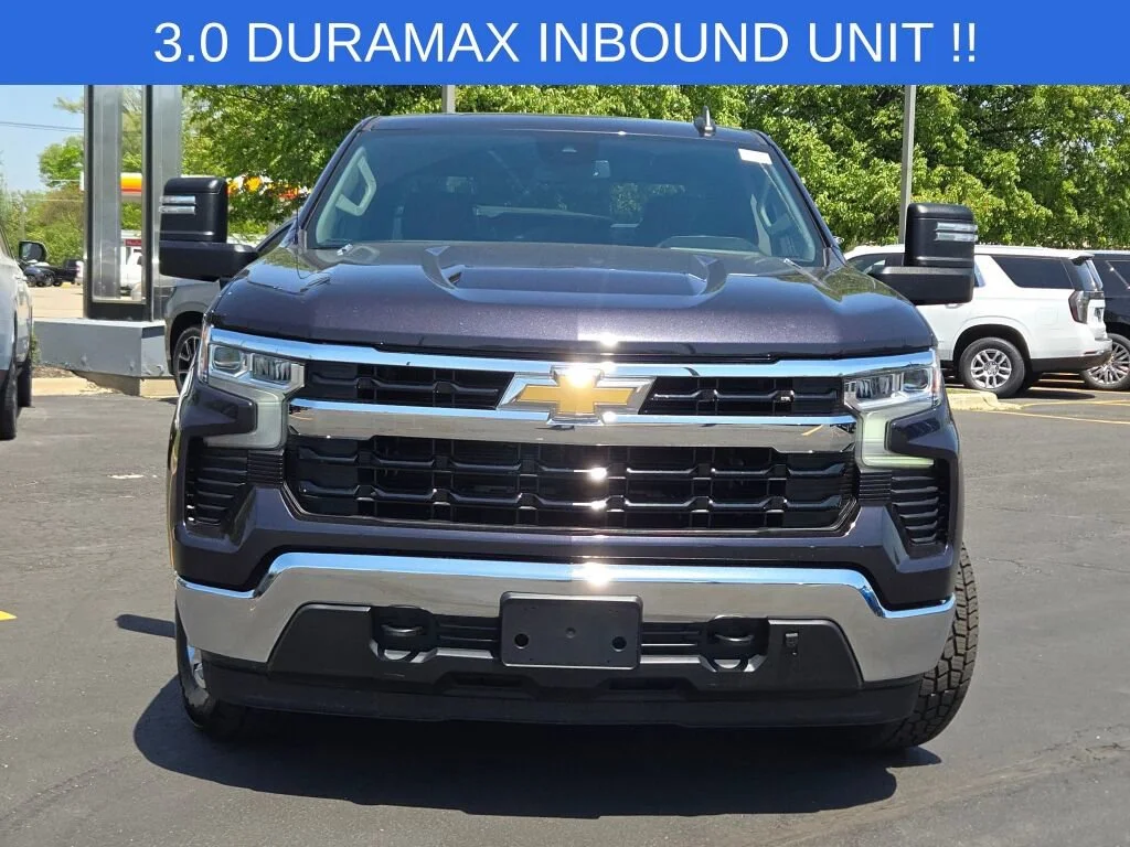 2022 Chevrolet Silverado 1500 LT - Photo 4