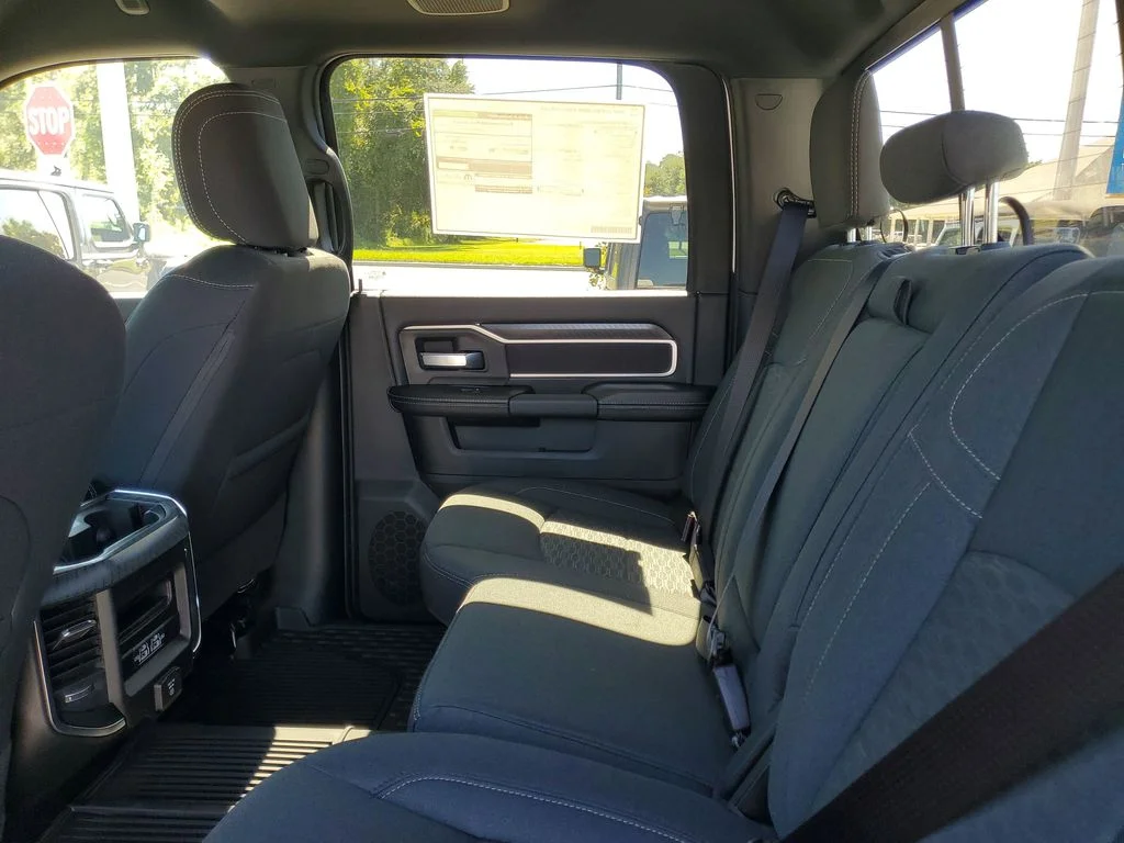 2026 RAM 2500 Big Horn - Photo 24
