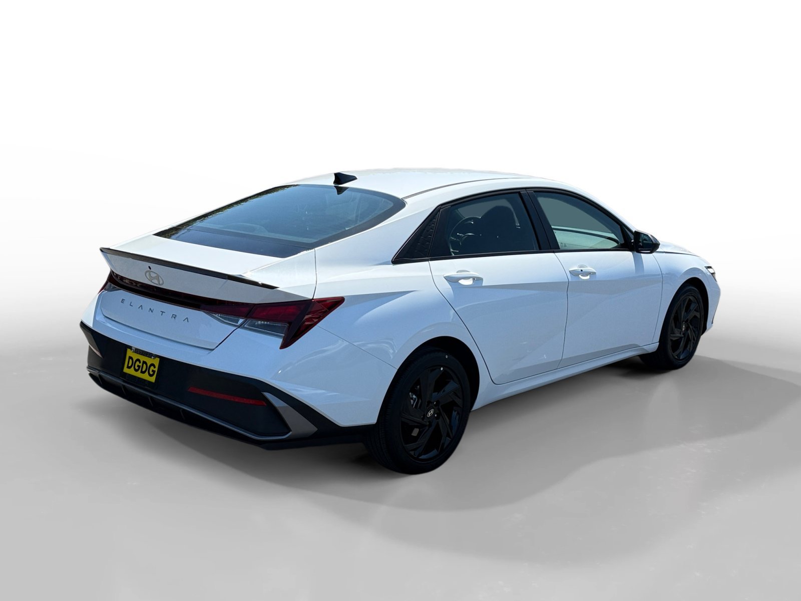 Certified Used 2026 White Hyundai SEL Sport image 5
