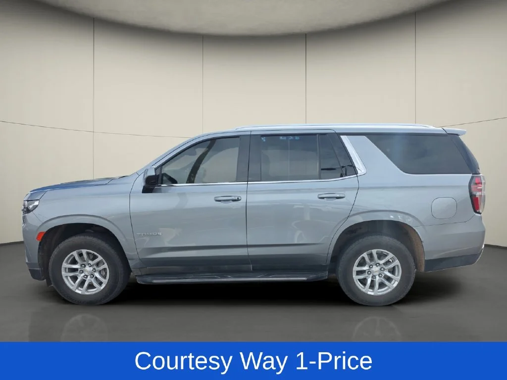 Used 2023 Gray Chevrolet LT image 5