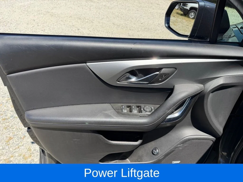 Used 2020 Gray Chevrolet LT image 24