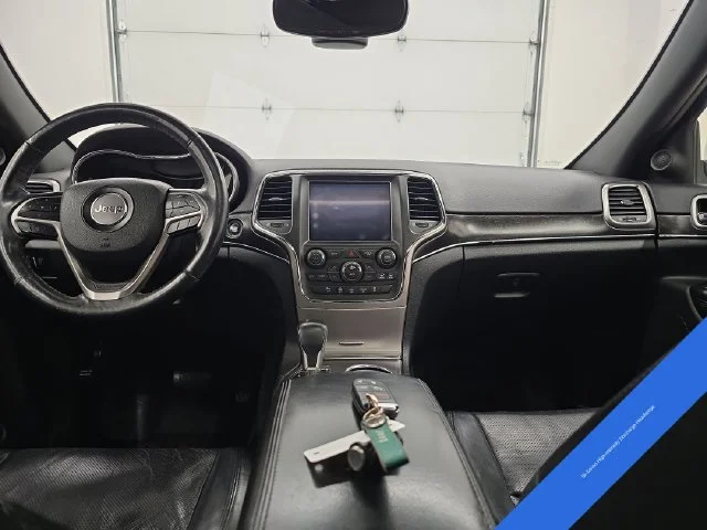 Used 2018 Bright White Clearcoat Jeep Limited image 13