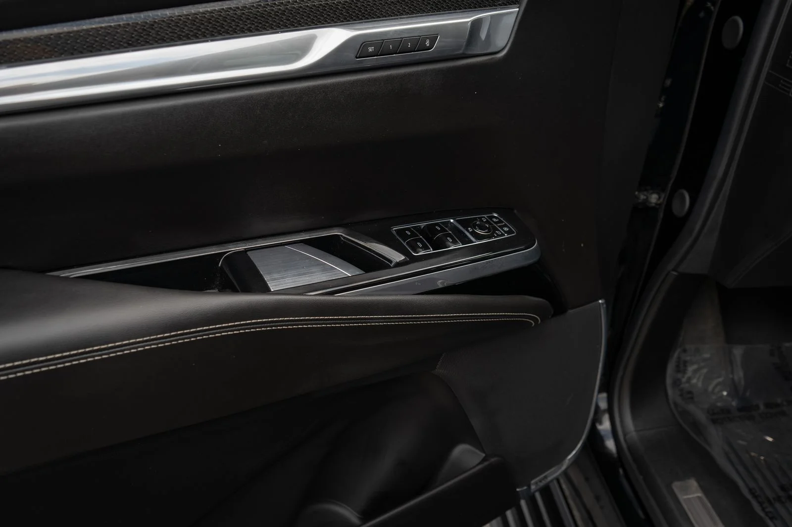 Used 2025 Black Raven Cadillac V-Series image 35
