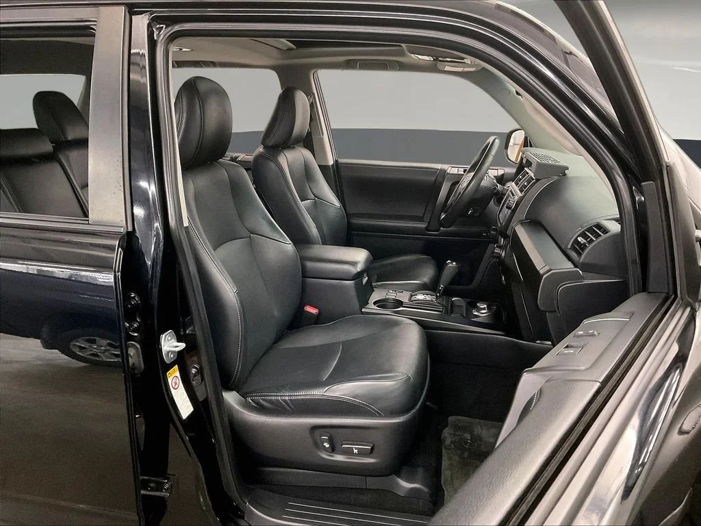 Used 2015 Black Toyota Limited image 10