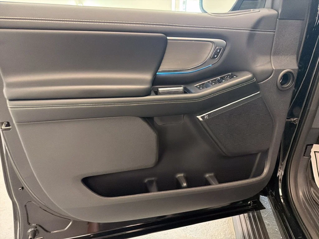 New 2027 Agate Black Metallic Ford MAX Platinum image 12