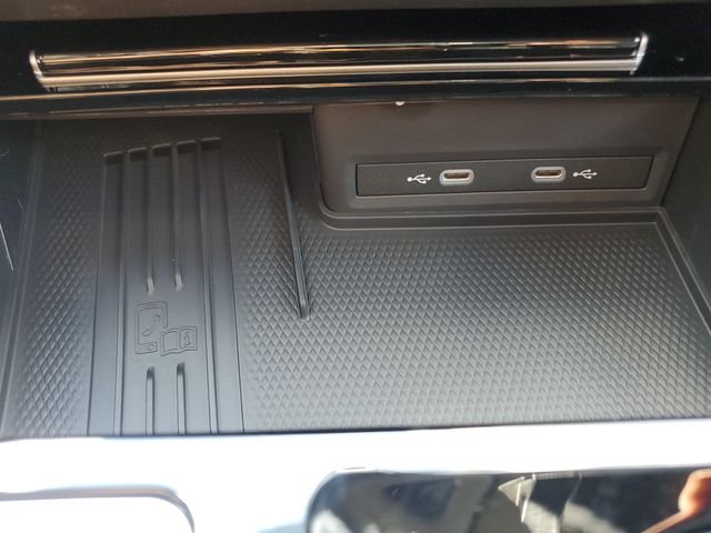 2026 Volkswagen Atlas SE w/Tech - Photo 22