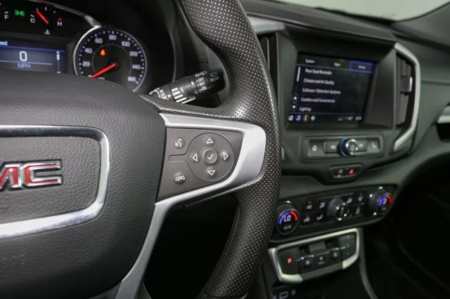 Used 2024 Silver GMC SLE image 30