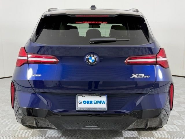 Used 2026 Tanzanite Blue II Met BMW 30 xDrive image 10