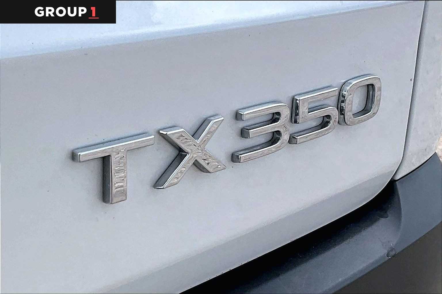 Certified Used 2024 WIND CHILL PEARL Lexus  image 28