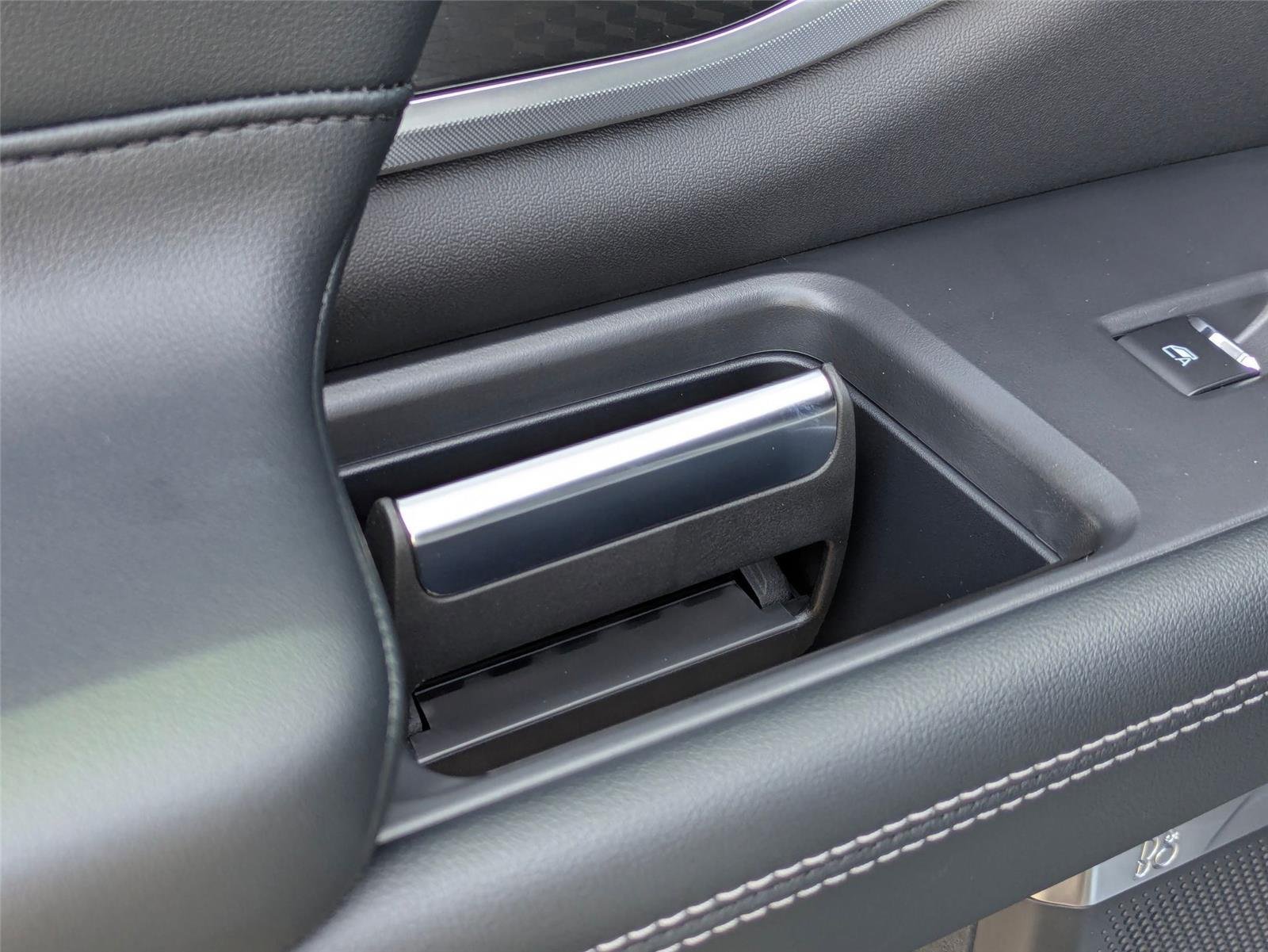 New 2026 Glacier Gray Metallic Tri-Coat Ford Platinum® image 26