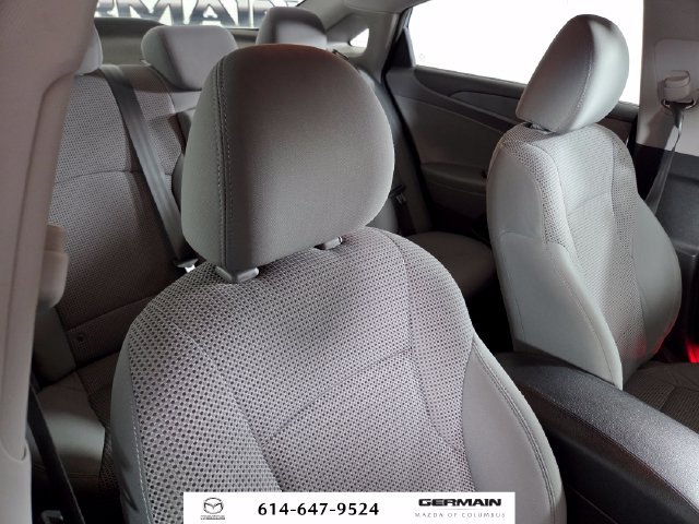 Used 2011 Blue Hyundai GLS image 20