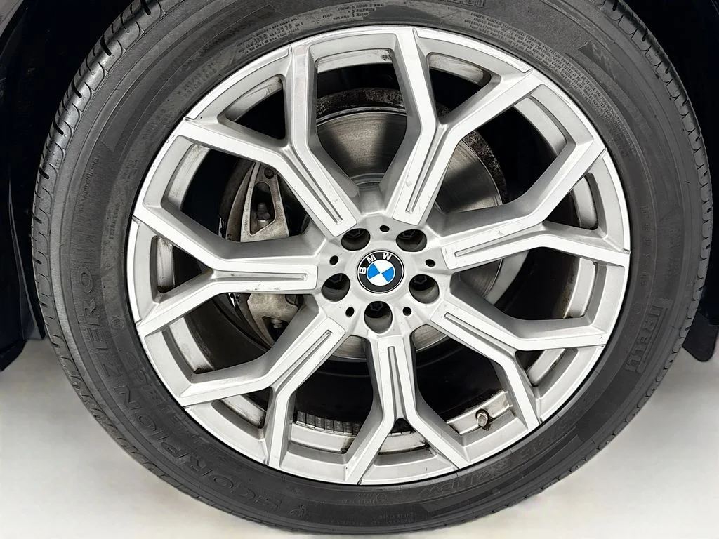 Used 2022 Brown BMW xDrive40i image 31