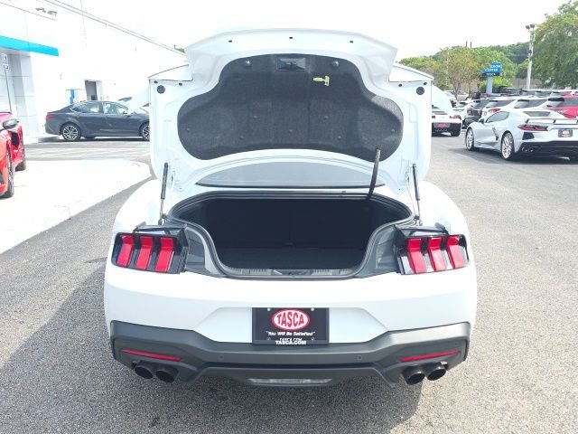 Used 2024 White Ford GT Premium image 26