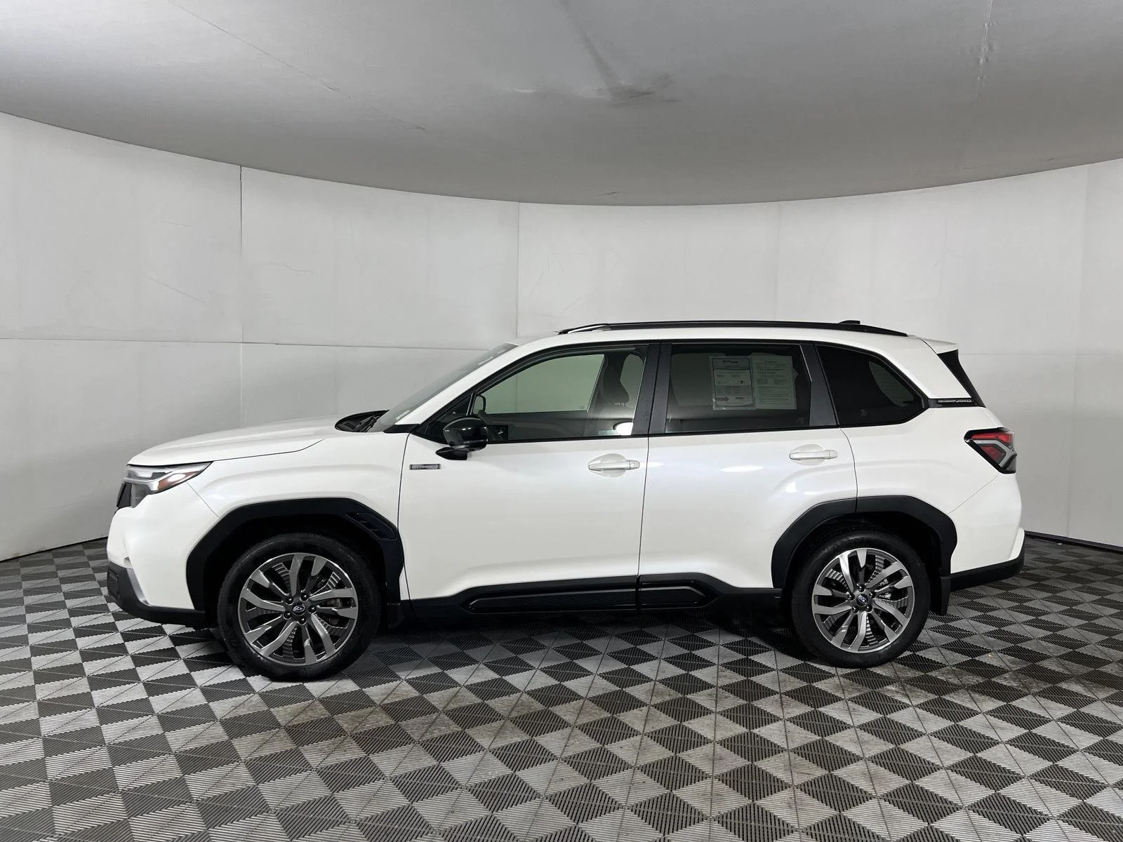 Used 2025 Crystal White Pearl Subaru Touring Hybrid image 11