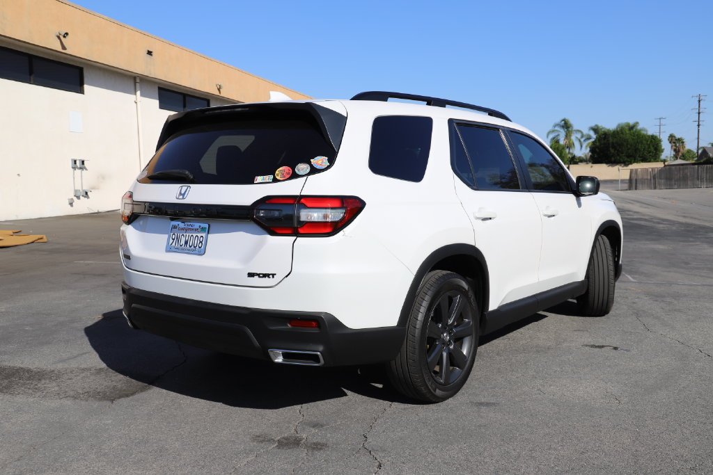 Certified Used 2025 Platinum White Pearl Honda Sport image 3