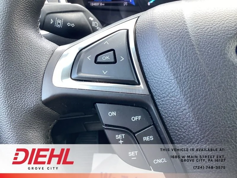 Used 2020 Green Ford SEL image 30