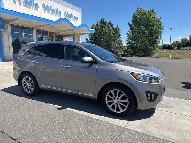 Used 2017 Kia Sorento SXL with VIN 5XYPKDA57HG256698 for sale in College Place, WA