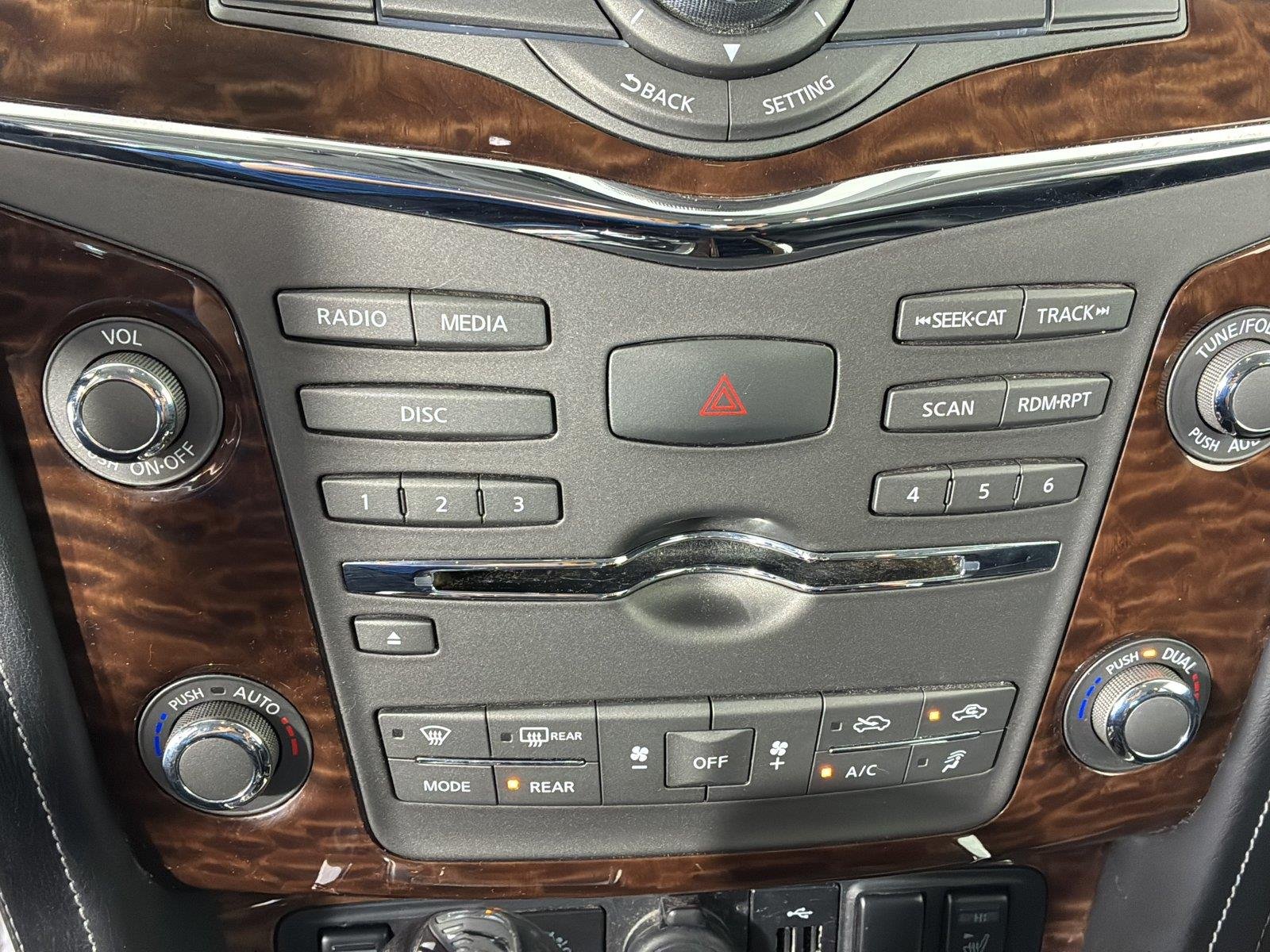 Used 2019 Brilliant Silver Metallic Nissan SL image 34