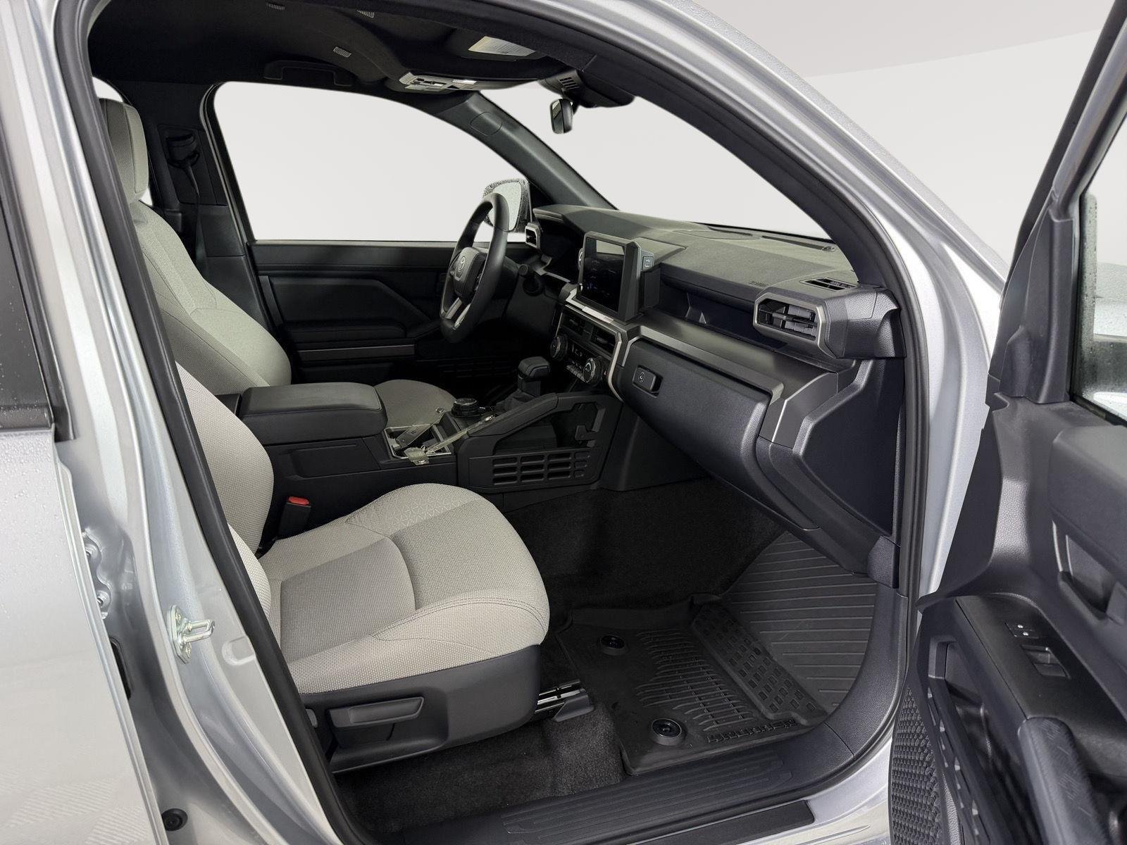 Used 2026 Cutting Edge Toyota SR5 image 16