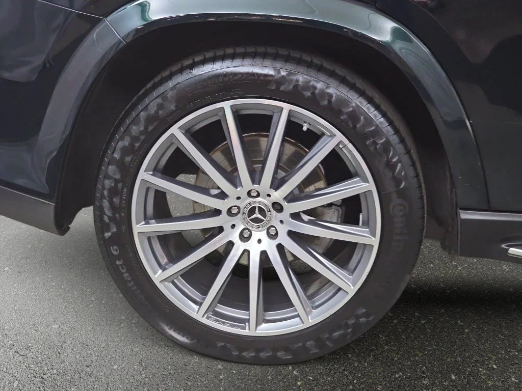Used 2023 Black Mercedes-Benz GLS 580 image 35
