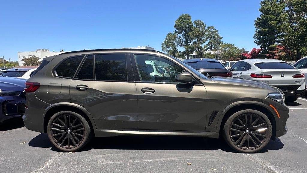 Used 2023 Manhattan Green Metallic BMW xDrive40i image 4