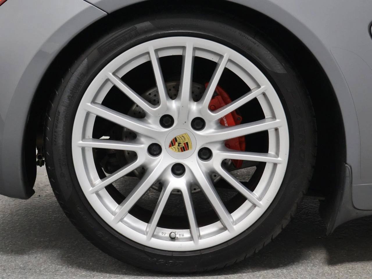 Used 2006 Seal Grey Metallic Porsche S image 26