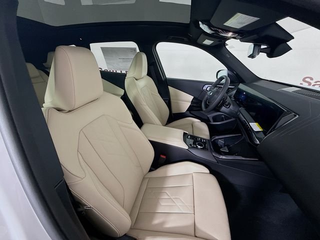 New 2026 White Metallic BMW 30 xDrive image 28
