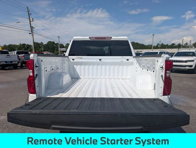 Used 2025 White Chevrolet LT image 29