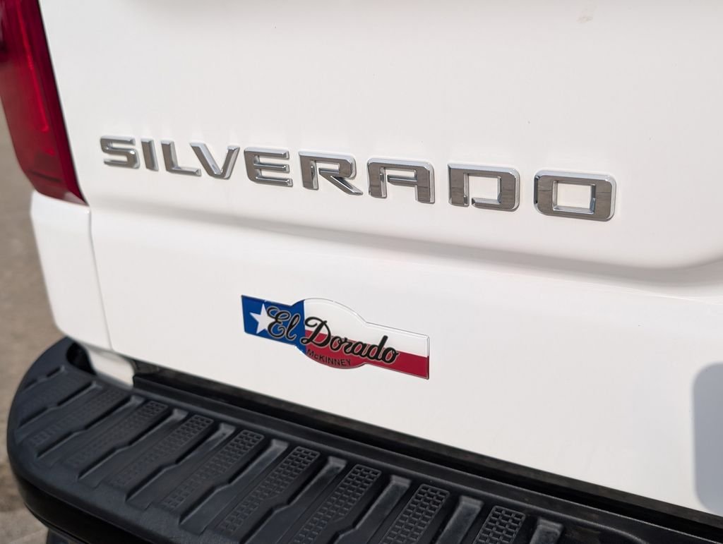 Used 2025 White Chevrolet ZR2 image 38