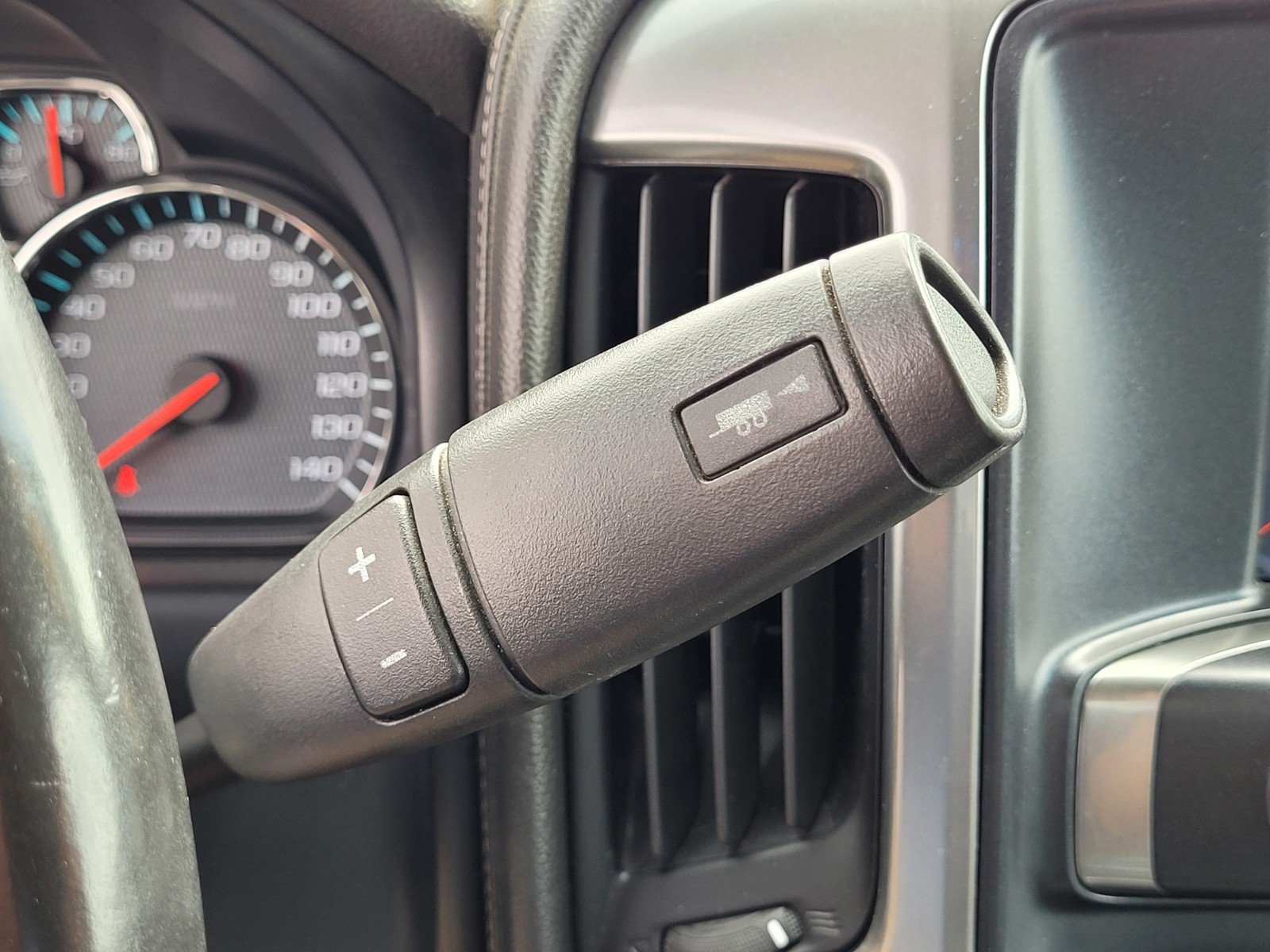 2014 Chevrolet Silverado 1500 LTZ - Photo 15