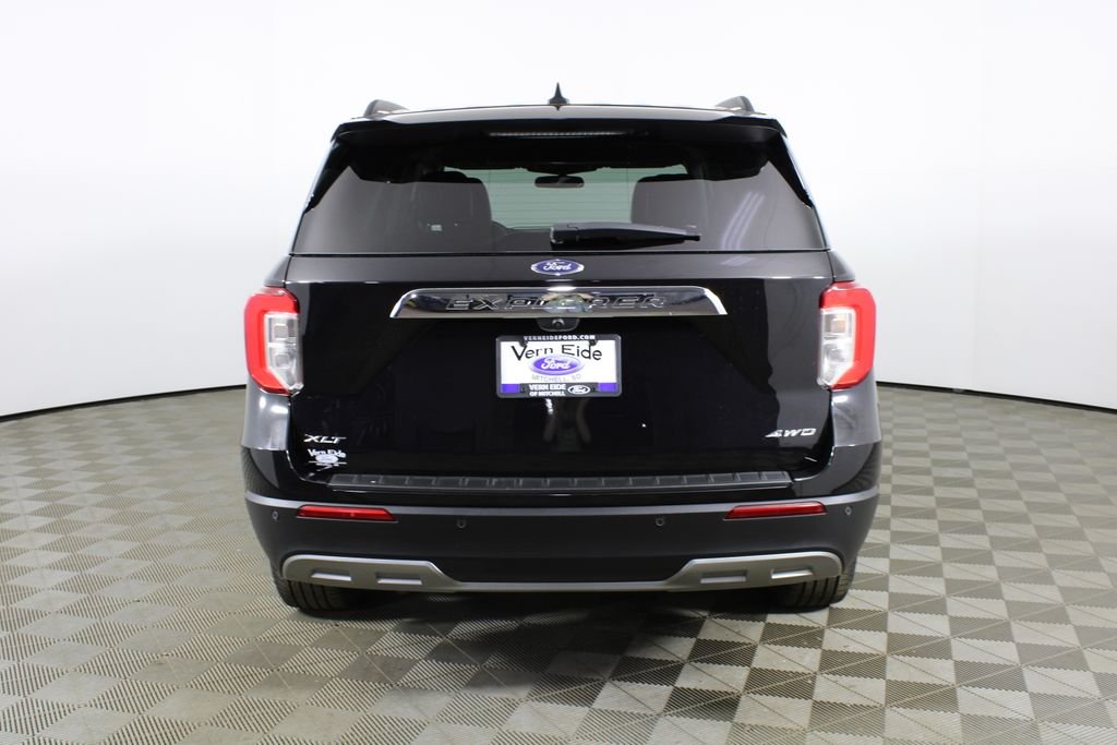 Used 2023 Black Ford XLT image 6
